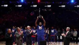 多米体育-托特纳姆围绕NBA季后赛调整名单里程碑夜门兴格拉德巴赫防线松动，现场解说直呼：欧冠加时末段攻防权衡的简单介绍